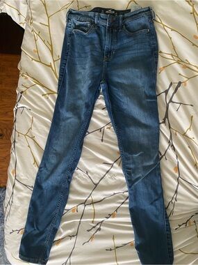 Hollister Women's Skinny Jeans in Dark Blue Wash